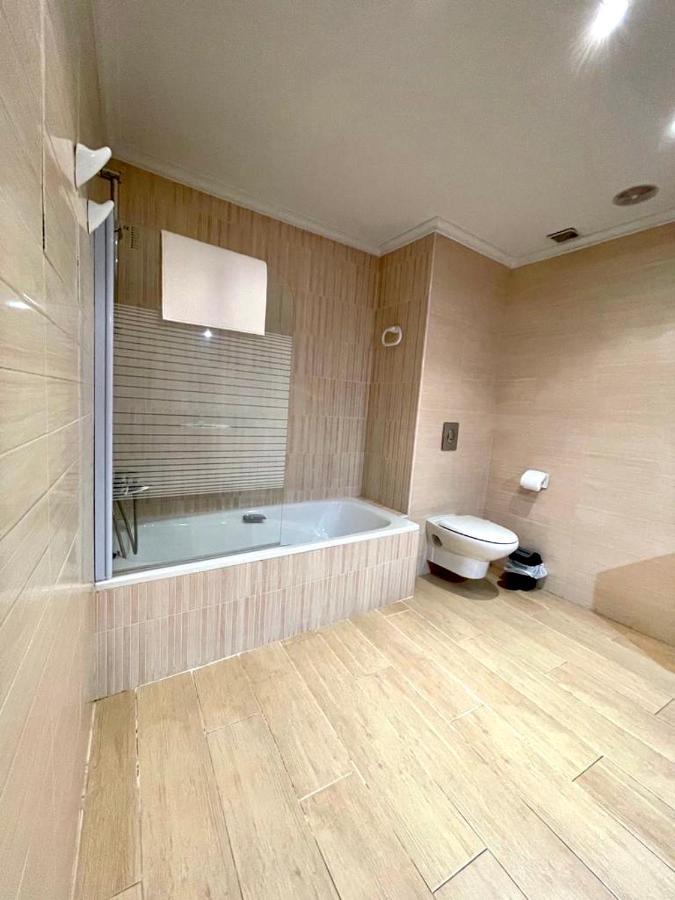 Apartamentos San Antonio อารันดา เด ดวยโร ภายนอก รูปภาพ